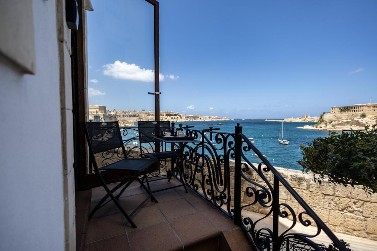 Blue Eye - Waterfront Home In A Scenic Location Birgu Dış mekan fotoğraf
