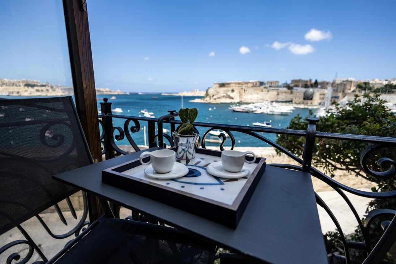Blue Eye - Waterfront Home In A Scenic Location Birgu Dış mekan fotoğraf